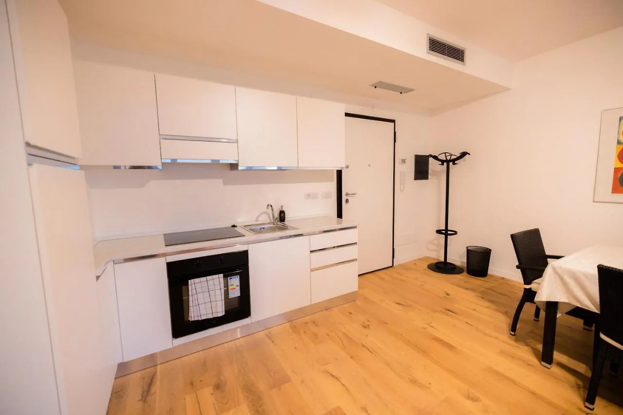 Nuovissimo Bilocale In Zona Navigli/Romolo Apartment Milan